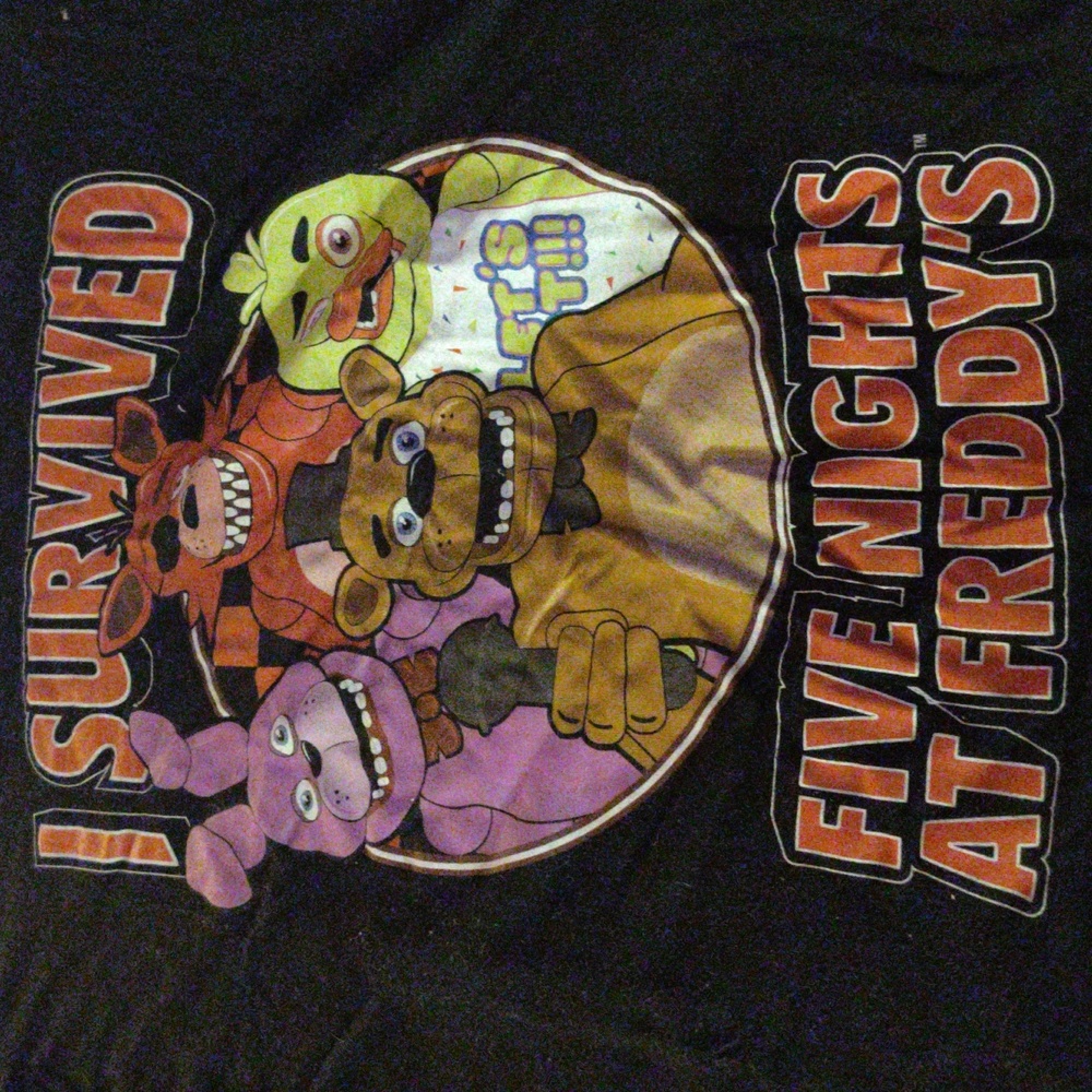 NWOT MD Hot Topic FNAF Five Nights At Freddy's "I Survived" Tee